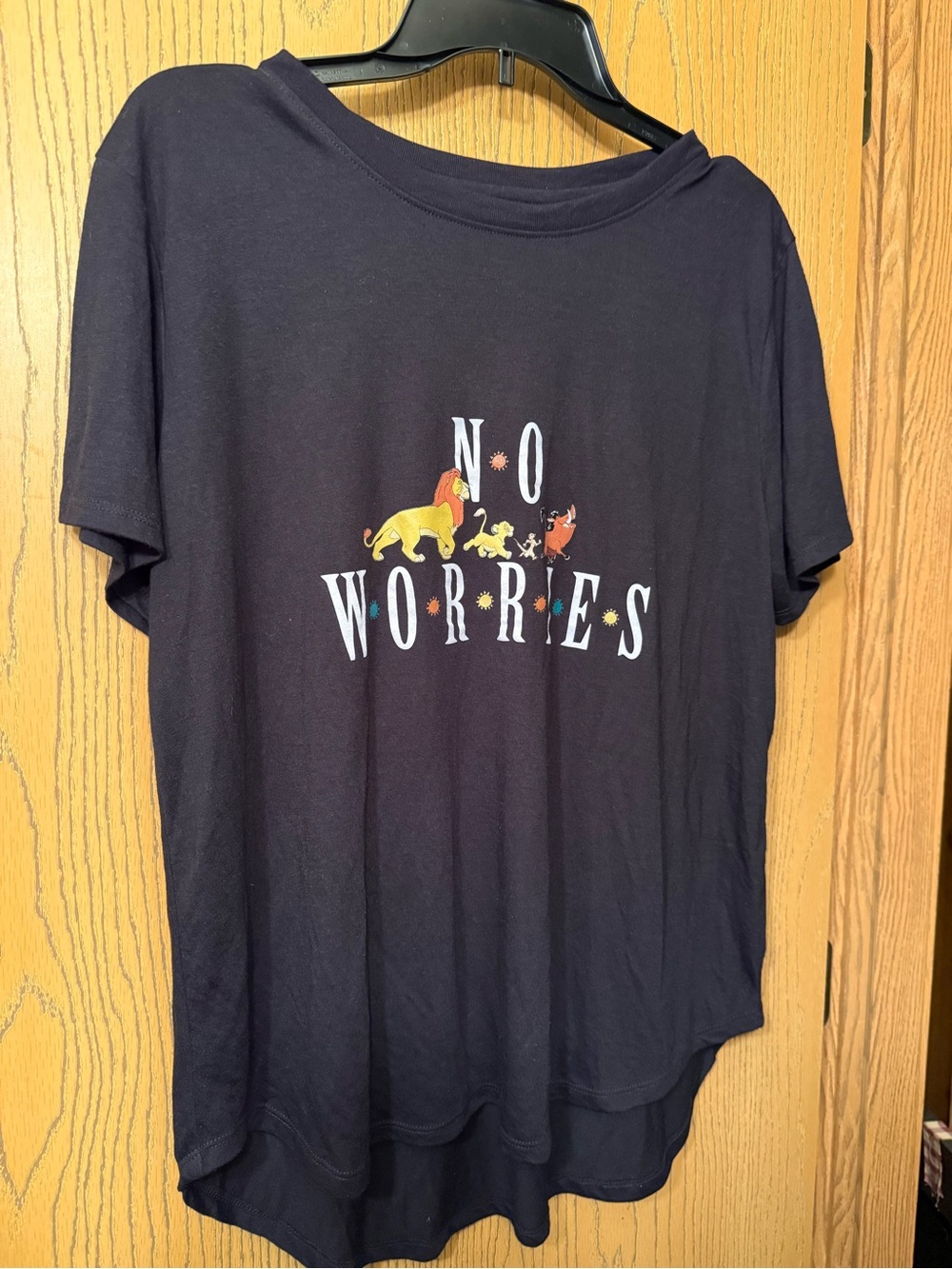 Disney The Lion King size 3XL/3XG (21) black top
